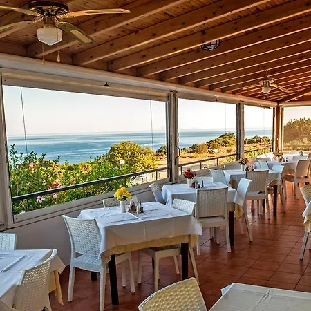 Porto Skala Village 4* Skala (Kefalonia)