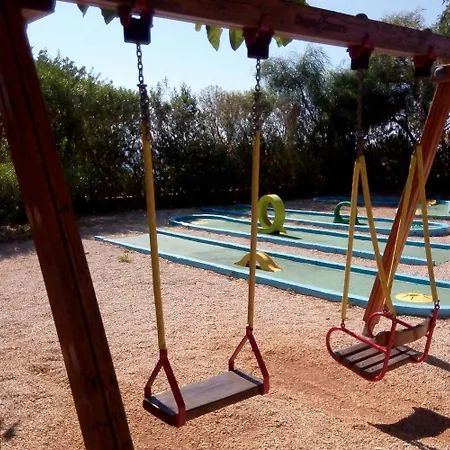 Porto Skala Village 酒店