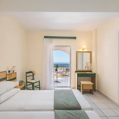 ホテル Porto Skala Village