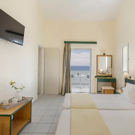 ホテル Porto Skala Village