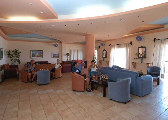 Szálloda Porto Skala Village